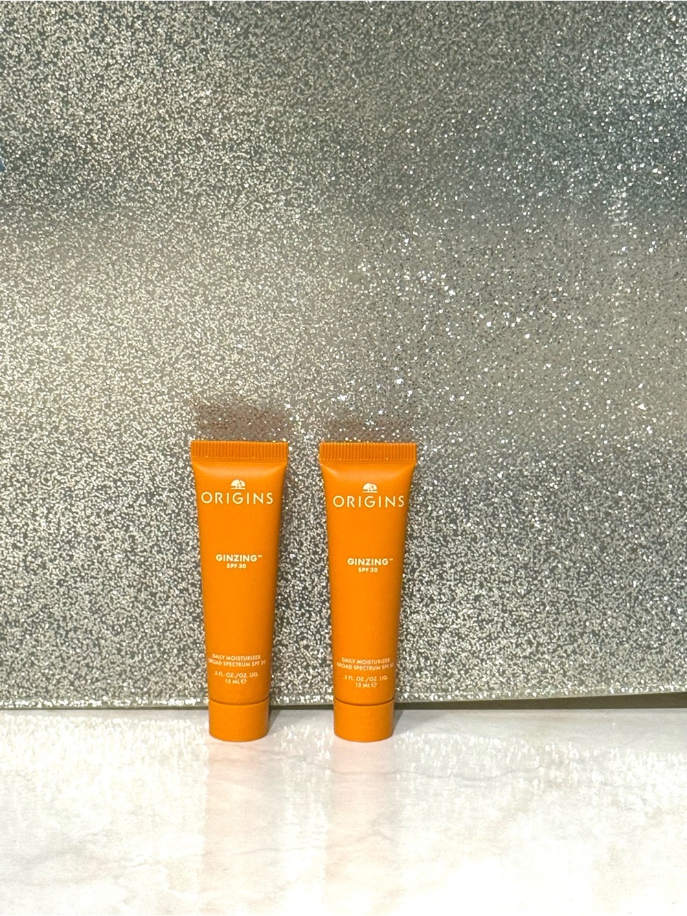 5 for $25 item 🌺 Mini Travel Size Origins GinZing Daily Moisturizer SPF 30 x2